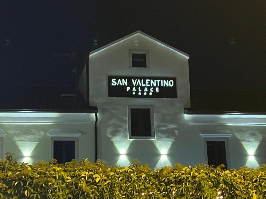 San Valentino Palace Aparthotel Umag Buitenkant foto