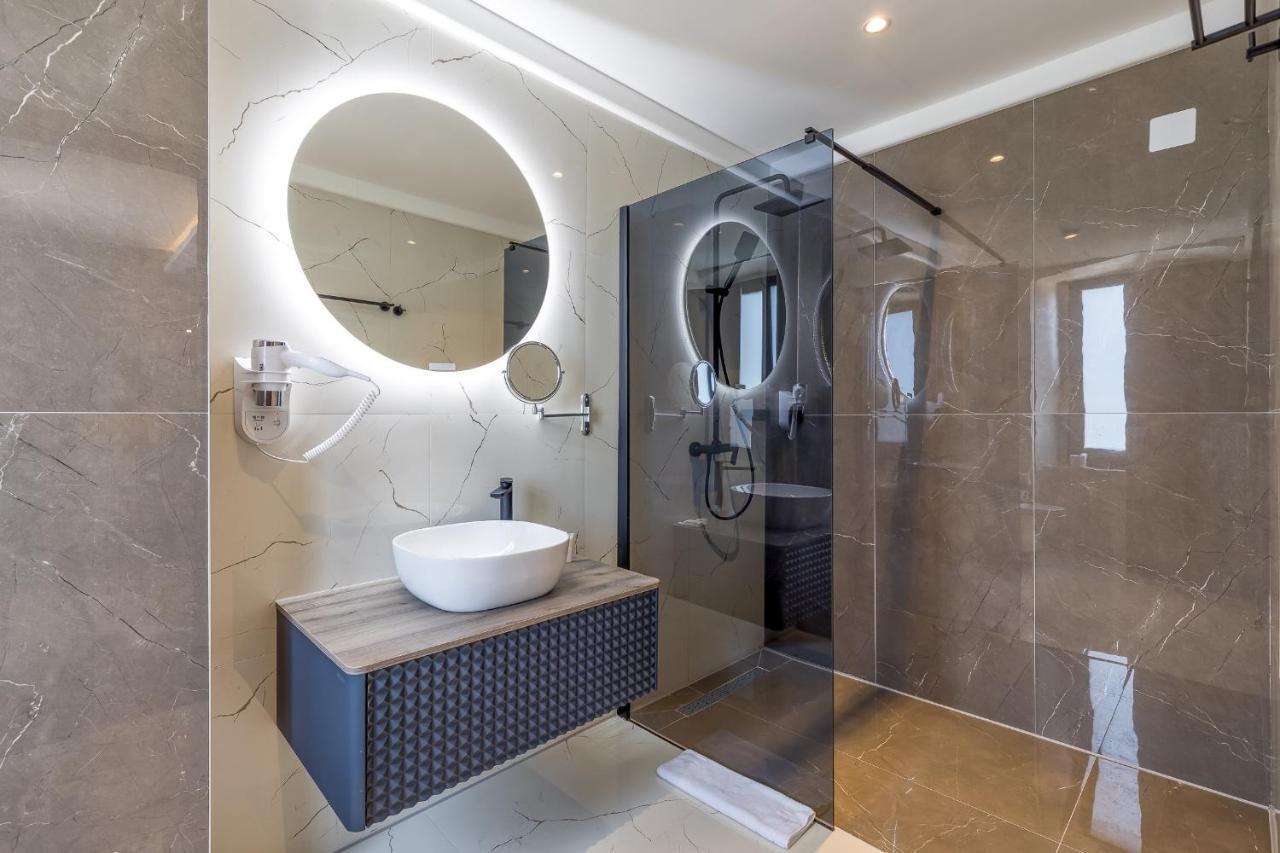 San Valentino Palace Aparthotel Umag Buitenkant foto