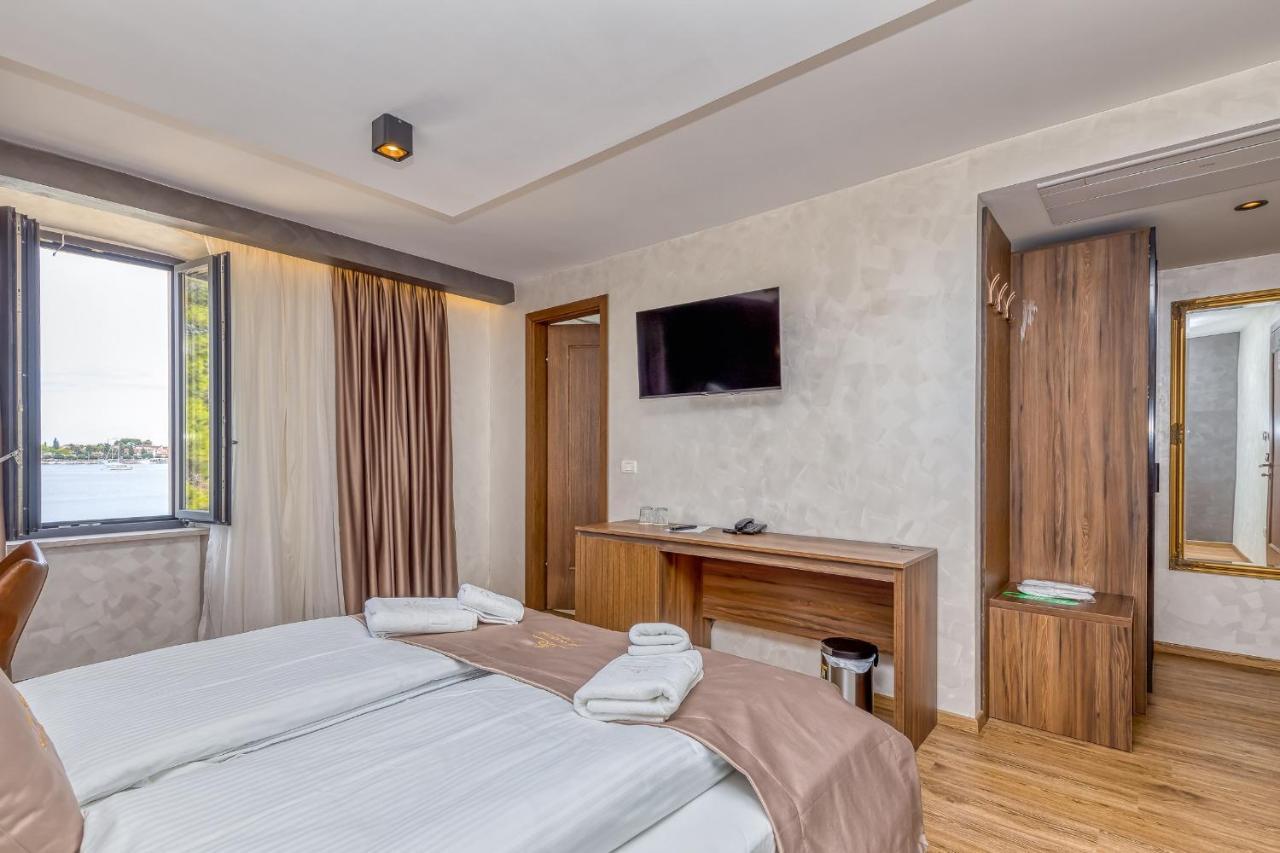 San Valentino Palace Aparthotel Umag Buitenkant foto