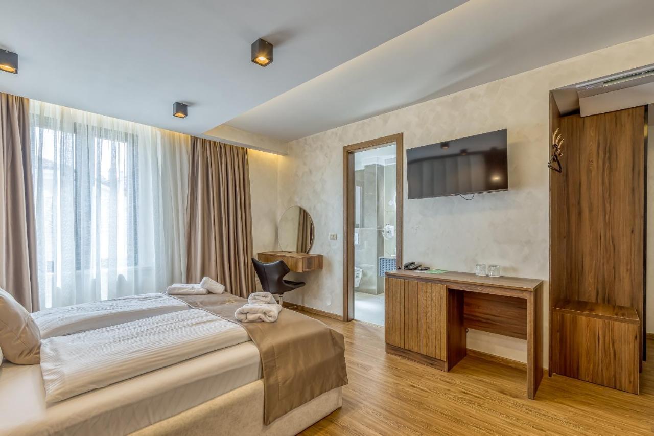 San Valentino Palace Aparthotel Umag Buitenkant foto