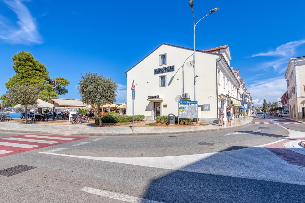 San Valentino Palace Aparthotel Umag Buitenkant foto
