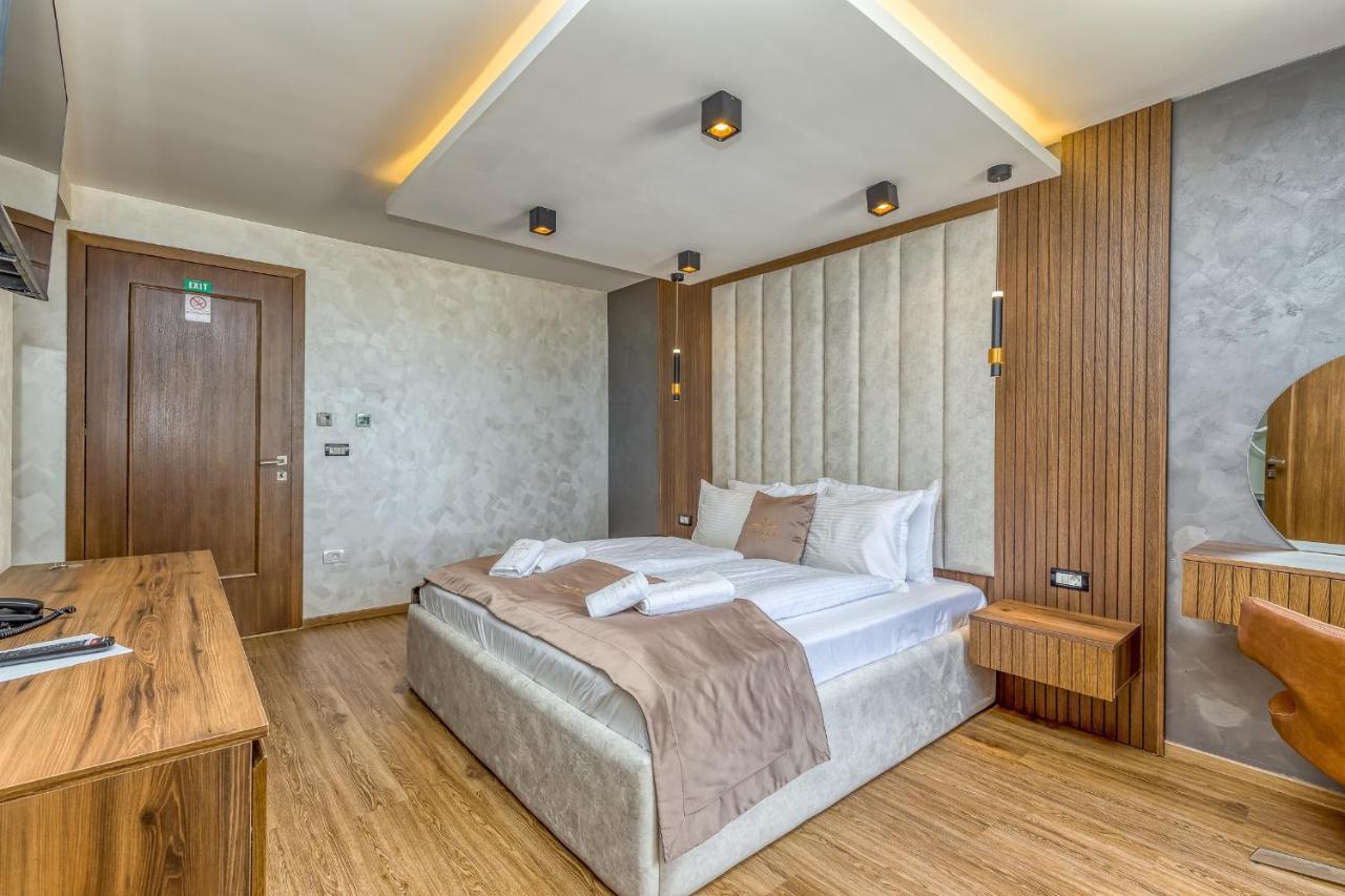 San Valentino Palace Aparthotel Umag Buitenkant foto