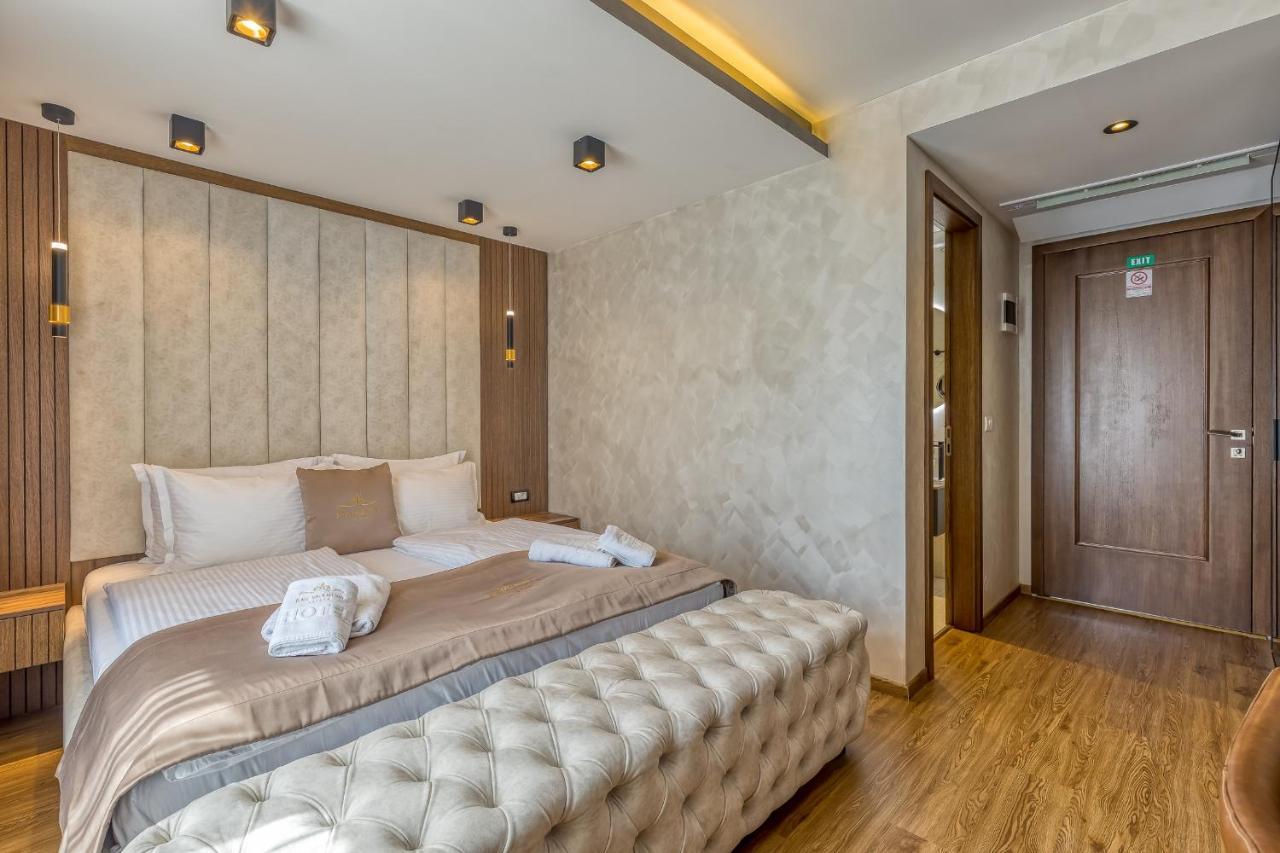 San Valentino Palace Aparthotel Umag Buitenkant foto