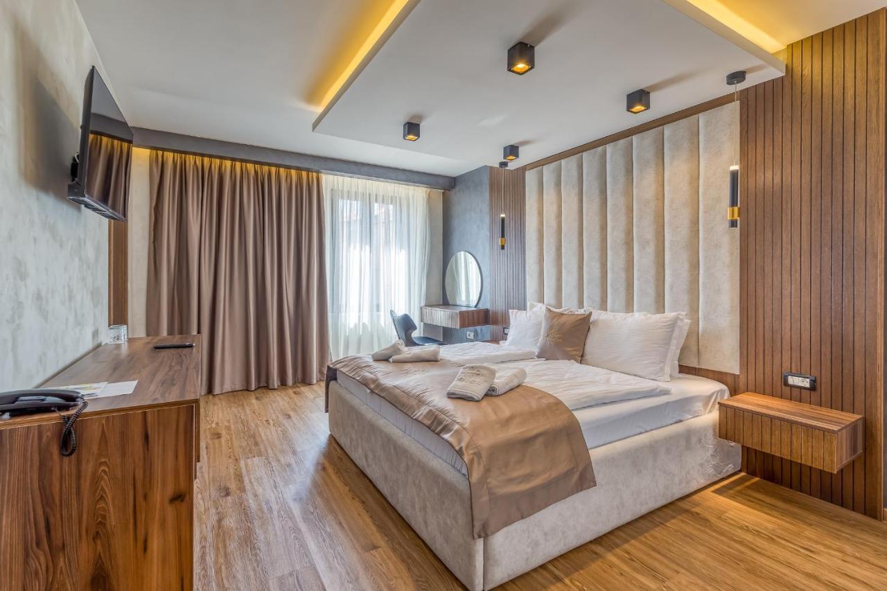 San Valentino Palace Aparthotel Umag Buitenkant foto