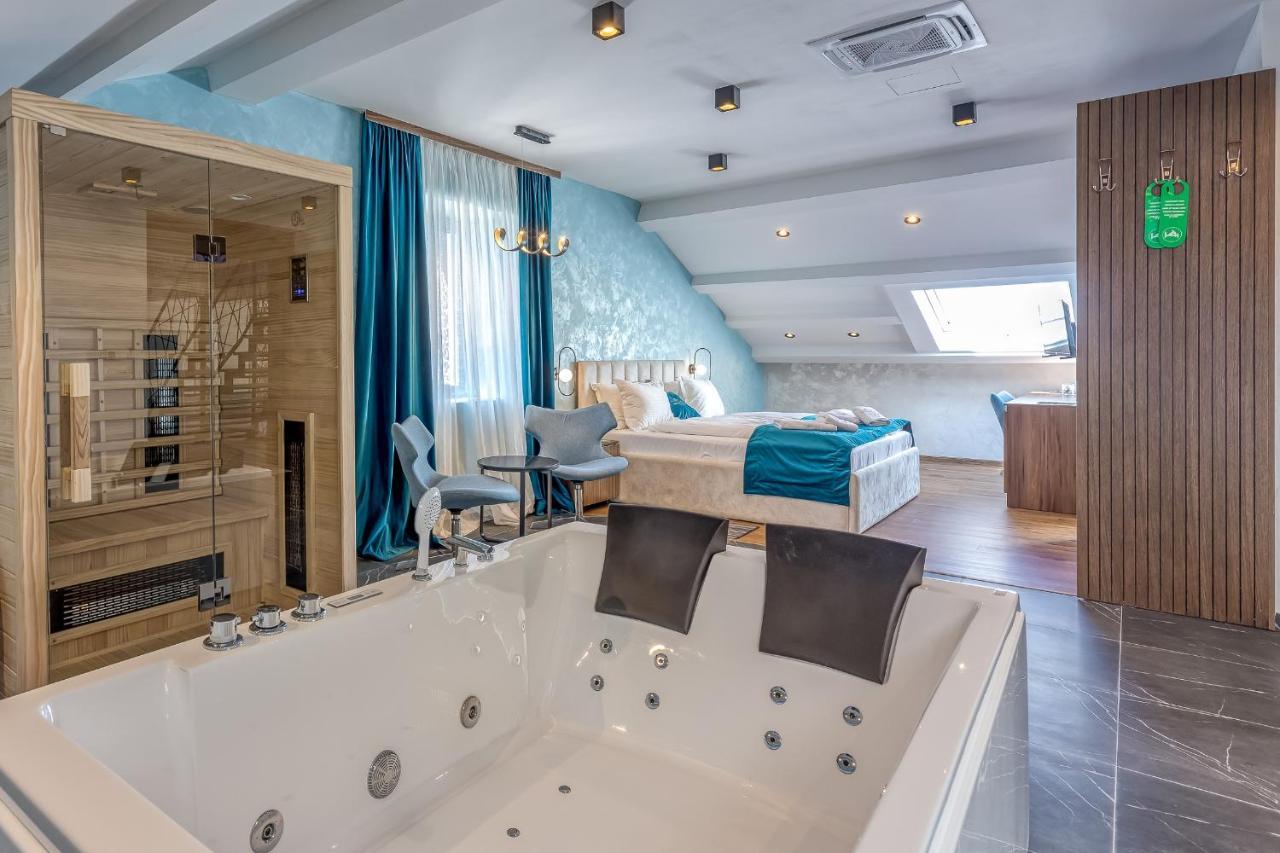 San Valentino Palace Aparthotel Umag Buitenkant foto