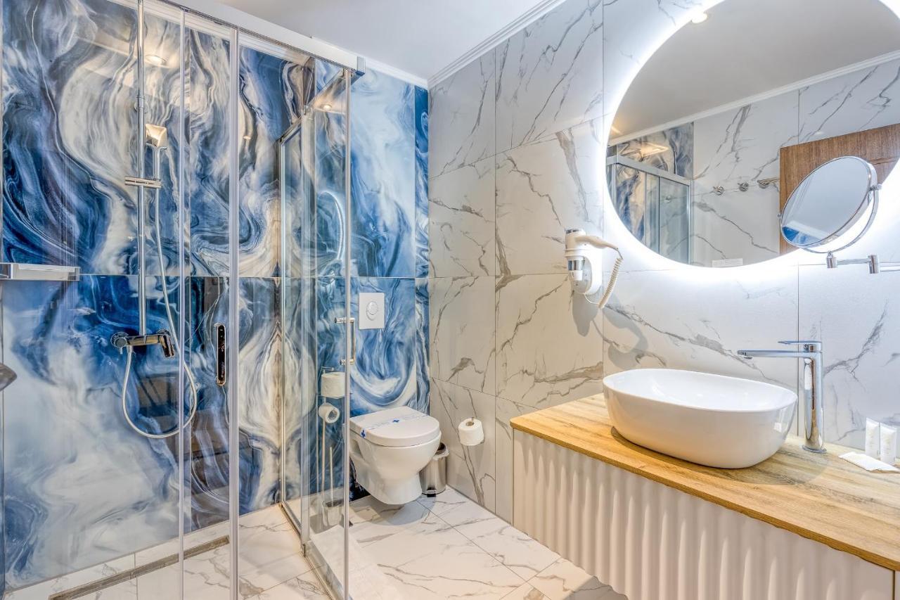 San Valentino Palace Aparthotel Umag Buitenkant foto